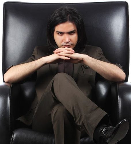 دانلود آهنگ جدید محسن یگانه با عنوان یکی رفت یکی موند